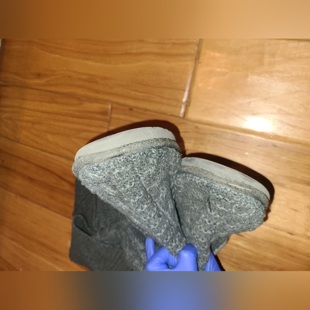 UGG Over-the-Knee Twisted Cable Knit Sweater Foldover Sock Dark Gray Boots 9 - Picture 8 of 10
